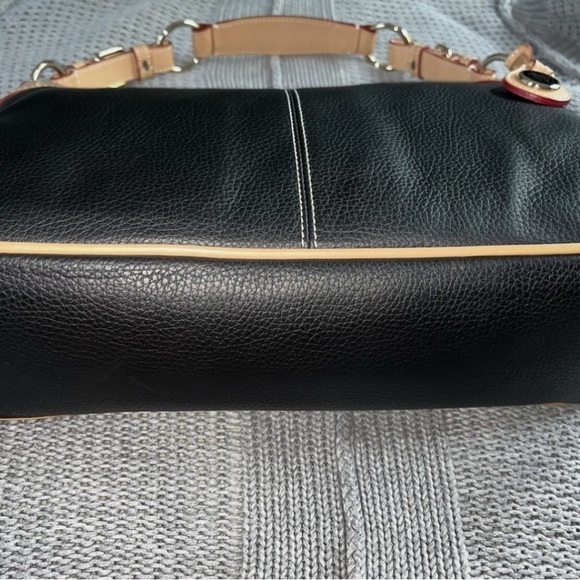 Dooney & Bourke Black and Tan Shoulder Bag - Picture 3 of 8